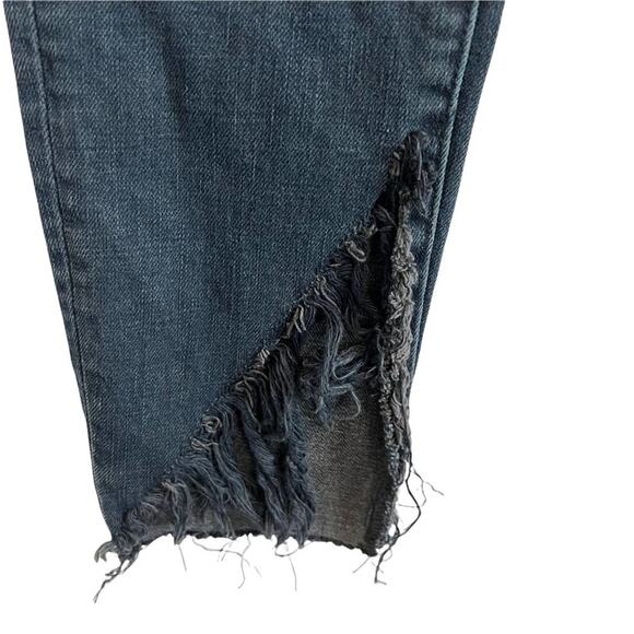 BlankNYC 27 The Bond Skinny Jeans Fray Asymmetric Hem 27 - Picture 5 of 11